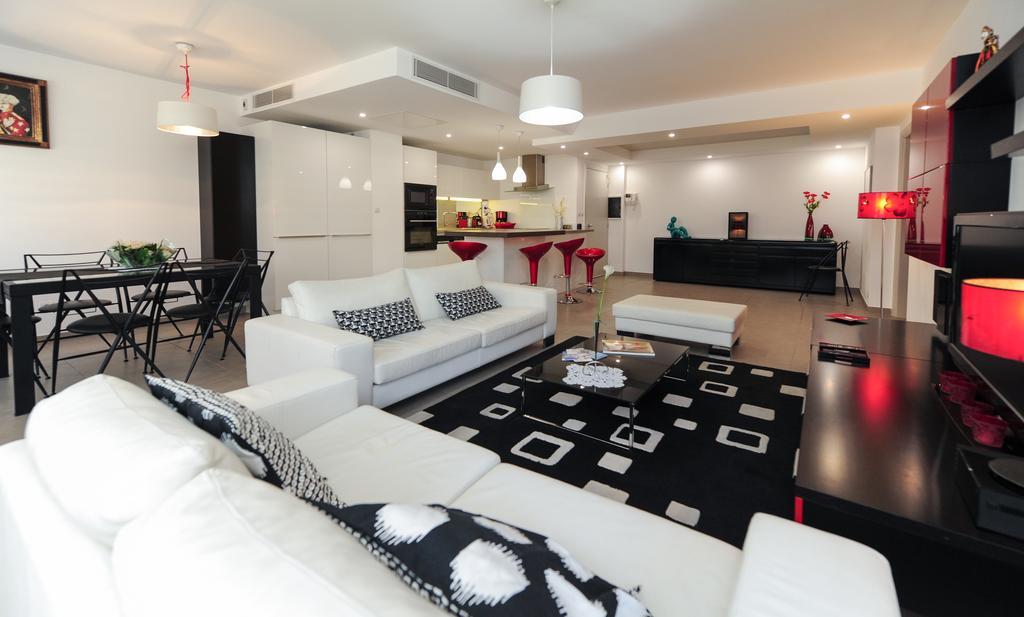 Nice Étoile Grand Suite Five stars Holiday House Esterno foto